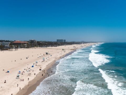 Beachgoers warned after deadly ‘flesh-eating’ bacteria kills 5 in southern state – Fox News